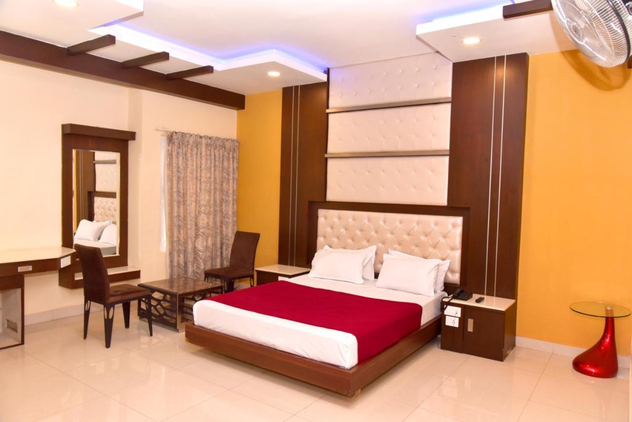 The Grand Park Hotel Chidambaram Luaran gambar